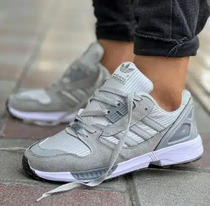 کتونی اسپرت مردانه آدیداس مدل zx8000 رنگ شیری